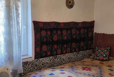 Teren de 1000 mp, în Izvoarele - 7