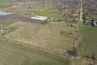 Teren de 1400 mp, în Turnu - 18