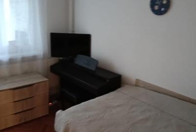 Apartament cu 3 camere semidecomandat, mobilat în Ozana - 8