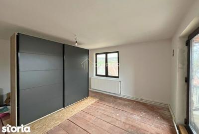 Casă cu 4 camere cu Teren 540 Mp în Band - 3