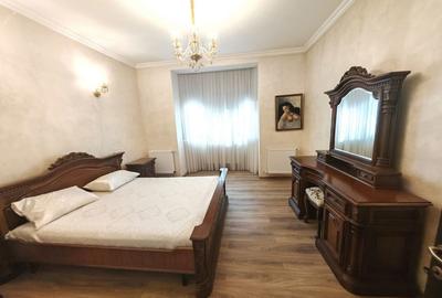 Casă cu 4 camere în Central - 5