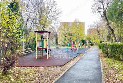 Apartament 3 camere - Zona Podgoria, Lic. Informatica - 11