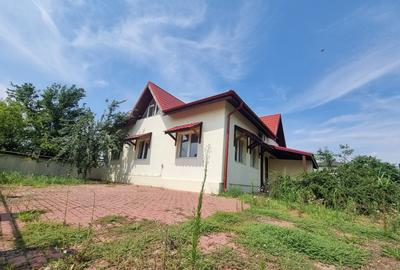 Casa moderna tip duplex - 3 camere - 2 bai - 410 mp teren - 2