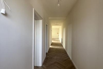 Casa pe parter 3 camere - 2