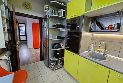 Apartament cu 3 camere semidecomandat, mobilat în Bucureștii Noi - 6