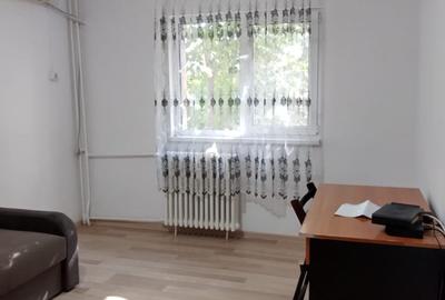 Apartament cu 2 camere decomandat în Sud - 2