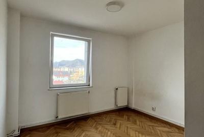 Apartament cu 4 camere decomandat în Exterior Vest - 8