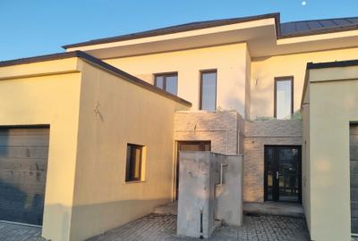 Casă cu 4 camere în Central - 6