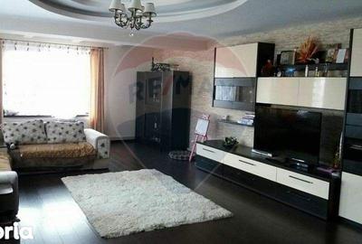 Casă cu 4 camere cu Teren 768 Mp în Sânpetru - 7