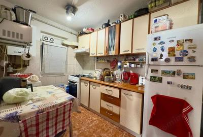 Decomandat, Etajul 1. Centrala termica proprie. - 1