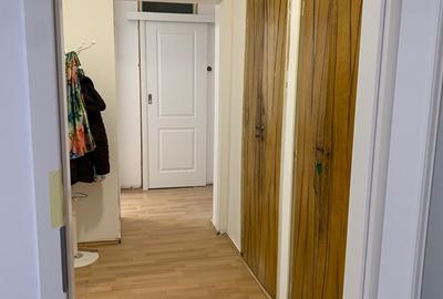 Apartament semidecomandat în Drumul Taberei