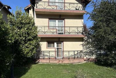 Casă cu 4 camere în Bran