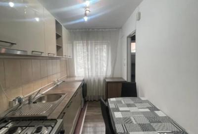 Apartament cu 3 camere semidecomandat, mobilat în Traian - 10