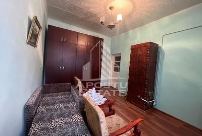 Casa cu 3 camere, curte comuna, posibilitate mansardare, zona Crisan - 6