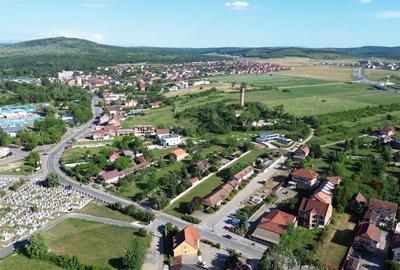 Casă individuală cu 5 camere cu Canalizare în Băile 1 Mai - 3