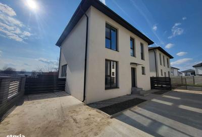 Casă cu 5 camere cu Teren 270 Mp în Central - 3