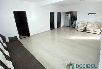 Casă cu 6 camere cu Teren 300 Mp în Est - 5