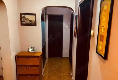 Apartament 4 camere, decomandat, Soseaua Vergului nr 11, bl. H1,SC. 1,Et 9, ap.37. Pret 130.000 euro - 4