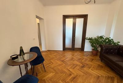Inchiriere apartament coworking trei camere mobilat/utilat Palatul Cotroceni Inchiriere apartament coworking trei camere mobilat/utilat Palatul Cotroceni - 3