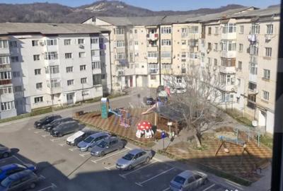 Apartament cu 3 camere decomandat în Central - 9