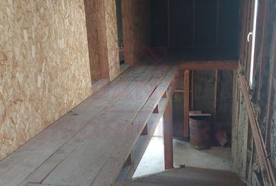 Casă individuală cu 4 camere cu Canalizare în Rusca Montană - 7