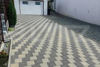 Casa individuala de vanzare, in centru, cu 1050 mp teren - 2