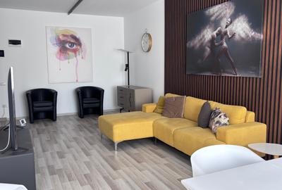 Apartament cu 3 camere decomandat, mobilat în Prelungirea Ghencea
