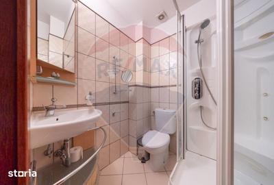 Apartament cu 3 camere, mobilat în Schei - 8