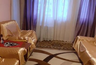 Apartament decomandat în Baba Novac