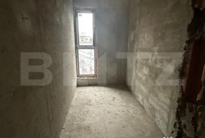 Casă cu 4 camere cu Teren 300 Mp în Central - 10