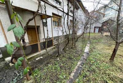 Casă cu 7 camere cu Teren 278 Mp în Cetate - 3