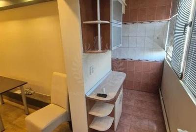 Apartament cu 4 camere decomandat, mobilat în Republicii - 6