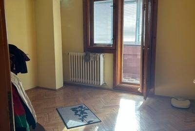 Apartament cu 3 camere, decomandat - Aradului - 14