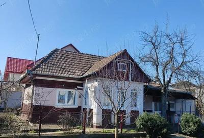 Casă cu 2 camere cu Teren 2200 Mp în Șăulia - 2