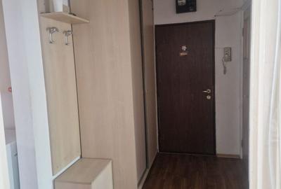 Apartament cu 3 camere decomandat în Drumul Taberei - 2