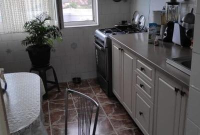 APARTAMENT 4 CAMERE-RAHOVA-TEIUS-LIDL-2 BAI-BLOC REABILITAT-3 BALCOANE - 1