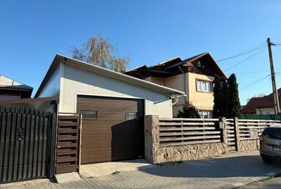 Casă cu 4 camere în Central - 2