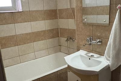 Garsonieră decomandată în Rovine - 1