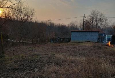 Casă cu 3 camere în 23 August - 7