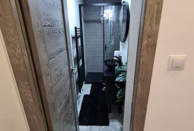 Apartament cu 2 camere în Micro 5 - 1