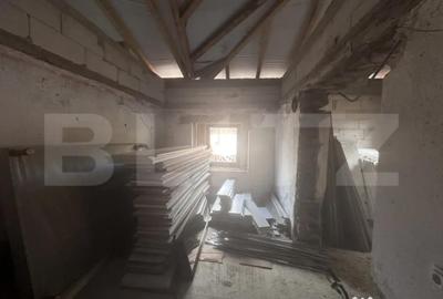 Casă cu 4 camere cu Teren 867 Mp în Central - 4