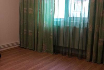 Apartament cu 3 camere decomandat în Central - 4