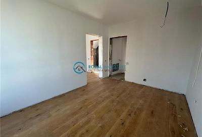 Royal Imobiliare - Vanzare Vila Zona Exterior Nord - 9