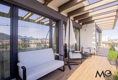 Apartament cu 4 camere în Central - 1