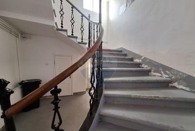 Casa individuala cu dest comerciala in centrul istoric - 1