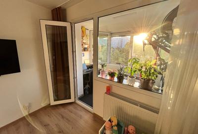 Apartament cu 2 camere decomandat, mobilat în Titan - 1