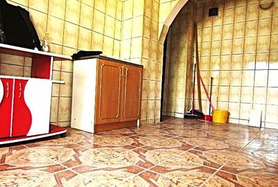 Spatios, zona buna!! Vanzare apartamemt cu 2 camere in Targoviste - Micro 11. - 8