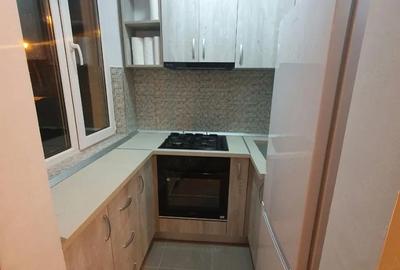 Garsonieră decomandată în Central - 3