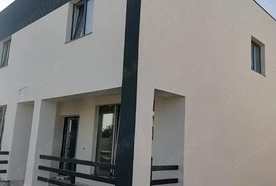 Casă cu 4 camere în Central - 6