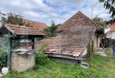 Casa ?araneasca in centrul localita?ii Ilieni te - 6